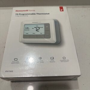 Honeywell T5 Programmable Thermostat